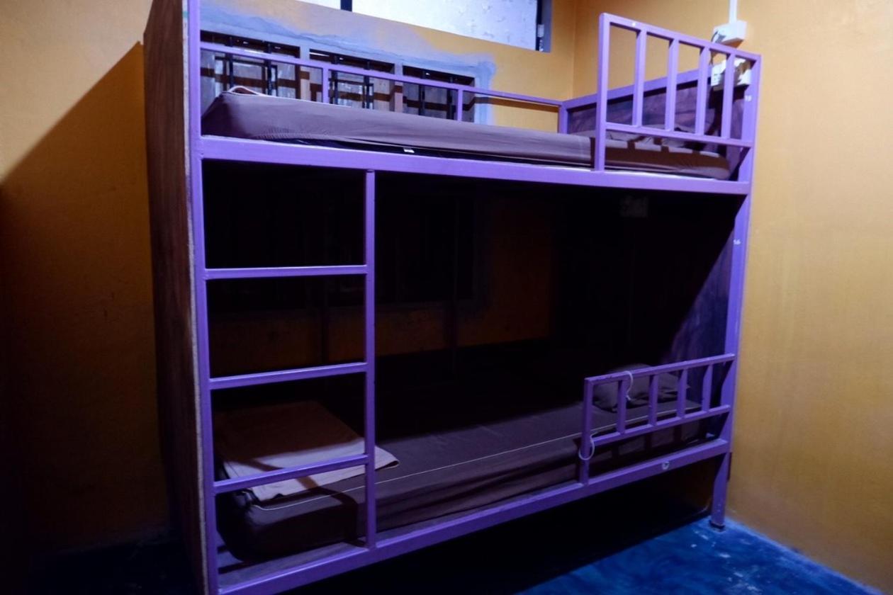 Bigboss Hostel Thong Sala Luaran gambar