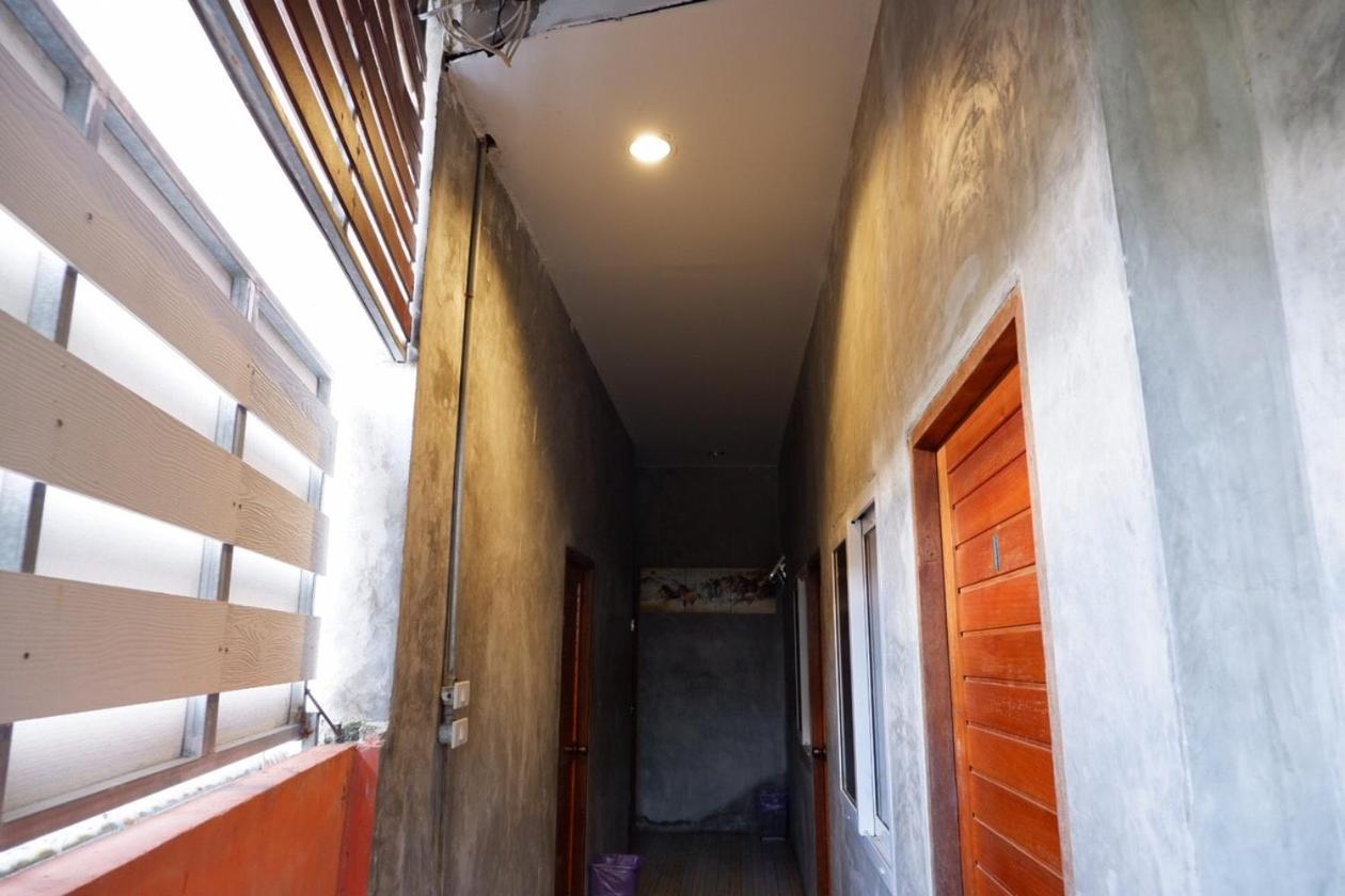 Bigboss Hostel Thong Sala Luaran gambar